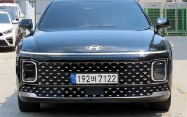 인천개인회생자자동차할부 그랜저 (GN7) 가솔린 2.5 2WD 매물 사진 6 - 2023/08 31,999km